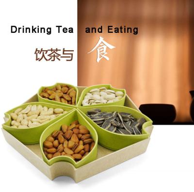 China Plastic Freshness Preservation Flower Shape Snack Box With 5 Divided Storage Box SZ-09 for sale