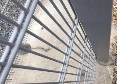 China Q235 868 Welded Wire Fence Panels Galvanised Mesh For Garden for sale