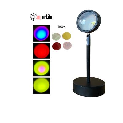 China Modern 16 Color LED Sunset Projection Lamp 360 Degree Rotation Sunlight Remote Control Lamp for Photography/Party/Home for sale