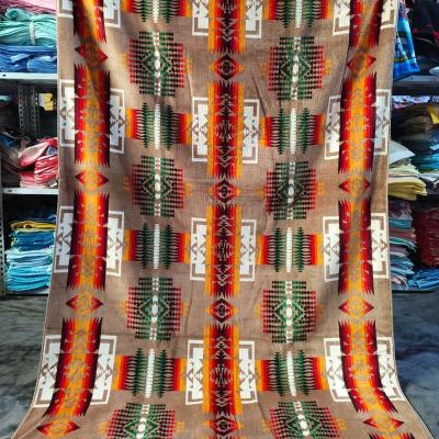 China Navajo Indian style JACQ YARN DYE totem sustainable soft and comfortable 100% cotton beach towel for sale