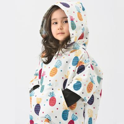 China Brand New QUICK DRY Kids Poncho Recycled Hooded Beach Towel Poncho Microfiber Suede Towel for sale