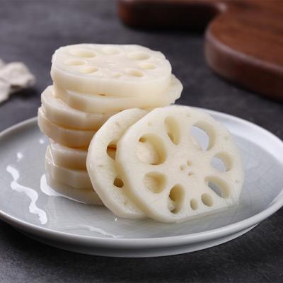 China Fresh wholesale natural agricultural products now digging nine holes of seasonal lotus tender root for sale