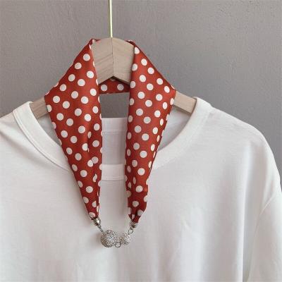 China Beautiful designer silk Neck Women Scarfs high quality fashionable ladies daily wear for neck decoration for sale