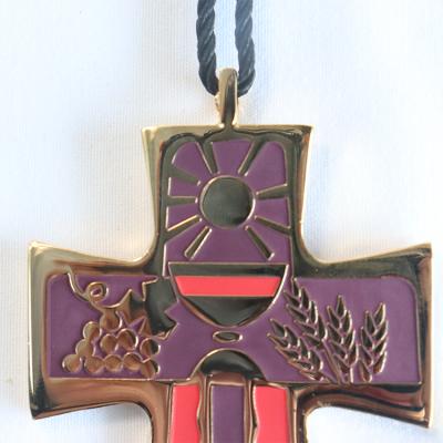 China Other Cheap Custom Design Religion Cross Enamel Charm Logo Metal Pendants Necklaces for sale