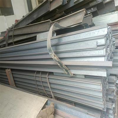 Chine Q235B Faisceau en forme de T en acier doux laminé à chaud soudé en T 400 * 400 * 10 mm Taille Longueur personnalisée à vendre