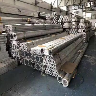 China Naadloos 6063 Aluminium buis 80mm Od 6mm Dikte Astm Sliver Kleur Te koop