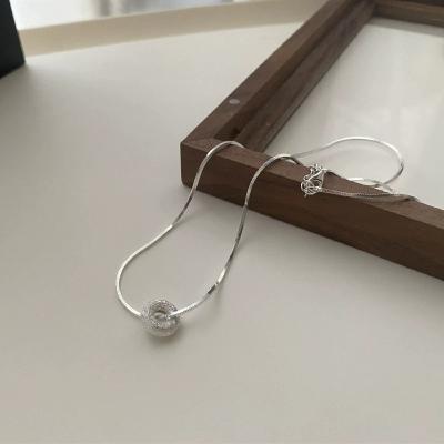 China Trendy S925 sterling silver Korean style niche design donut necklace high jewelry silver simple snake bone necklace women for sale