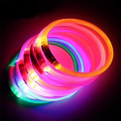 China Viable Wholesale USB LED Pet Collars Rechargeable Dog Collar for sale