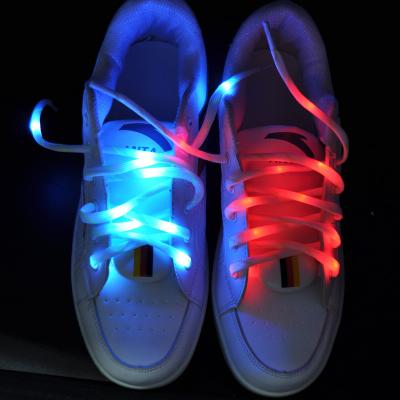 China Amazon Flat Hot Sale Nylon Flashing Glow in Dark Laces Light Up LED Laces for sale