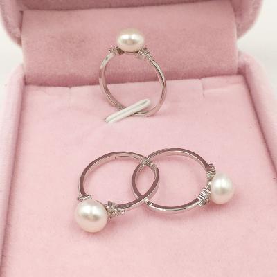 China Casual/Sporty Freshwater Silver Pearl 925 Pearl Nature Fashion Ring Adjustable Design For Women Wholesale Accept Customer Design for sale