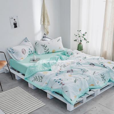 China Soft Home Textile Handmade Cotton Quilt Blankets Cotton Baby Quilt for sale