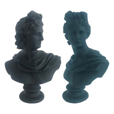 China Outdoor Resin Statues Resin-Ceramic Statues Europe Christmas Figurine Sculpture Decoration Home Ornaments for sale