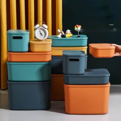 China Modern 5 PCS Plastic Storage Boxes Set Desk Toy Cosmetic Storage Box With Lid Tableware Household Organizer Box for sale