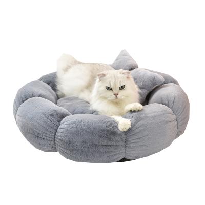 China New-design Sustainable Plush PP Cotton Fashionable Cute Flower-like Washable Comfortable Soft Pet Cat Dog Bed With Pillow for sale