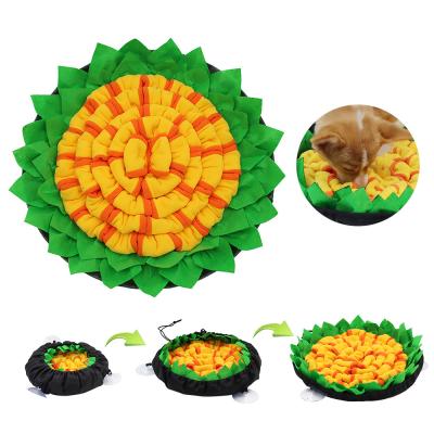 China New Product Viable Popular Adjustable Fleece Oxford Fabric Durable Dog Nose Mat Pet Dog Training Mat for sale