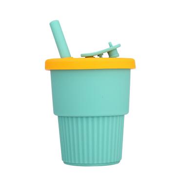 China Cartoon Silicone Straw Handy Cup Anti-Drop Water Bottle Children Milk High Temperature Resistant Portable Tea Cup for sale