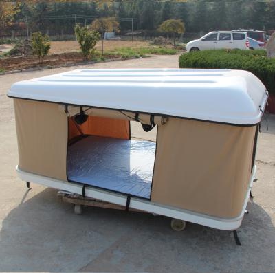 China Campingzelt mit Dachfenster aus Leinwand, für Auto-Dach, beige harte Schale und Glasfaserstange zu verkaufen