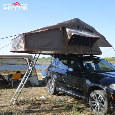 Cina 4WD Adventure Truck Roof Top Tent con una camera da letto in stile di gioco sul campo e camuffamento in vendita