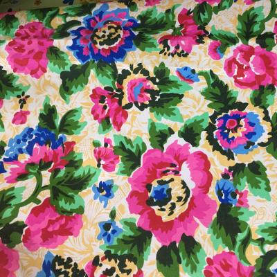 China Waterproof OEM Custom Design Microfiber Home Textile Fabric Dye Prinitng for sale