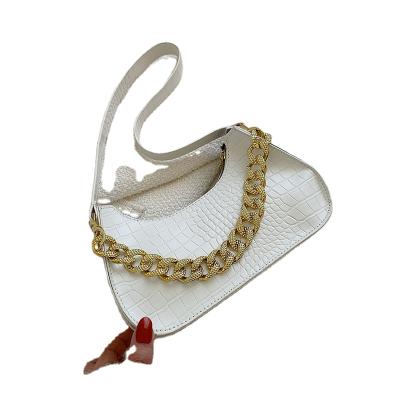 China Fashion new arrival high quality stone alligator pattern women pinch handbag chain shoulder bag for sale