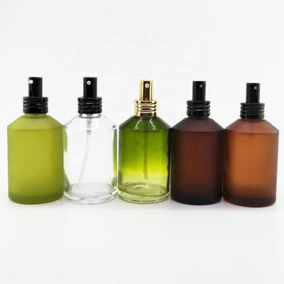 China Personal Care Cosmetic Bottle Tan Shoulder Bottle 200ML Green White Slanted Glass Bottle for sale