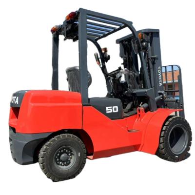 China Euro5/EPA Japan 5 Tonnen Diesel-Forklift mit ISUZU-Motor und Fork Positioner zu verkaufen