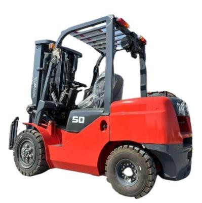 China Top-Leistungs-Japan 5 Tonnen Diesel-Forklift mit Gabel-Positionierer und Seitenschalter zu verkaufen