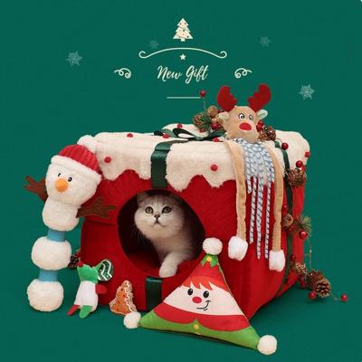 China Folding Soft Fluffy Cat Pet House Bed Christmas Cheap Wholesale Breathable for sale