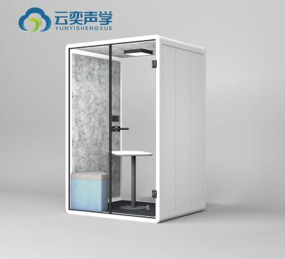 China Medium Size Meeting Pod For Conference Meeting Double Booth With Furniture Sofa à venda