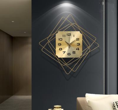 China Luxury Modern Handmade Lines Antique Style Decor 20 Inch Golden Square Decorative Wall Clock for sale