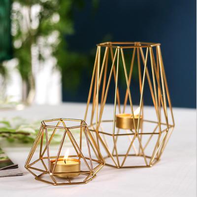 China Small Home Decorative Table Top Gold Metal Wire Geometric Candle Holder for sale