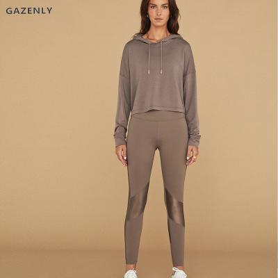 China Breathable GAZENLY 2022 Winter Custom logo Wholesale ladies slim fit plain top crop t shirts with hood Ladies Fitness training clothing for sale