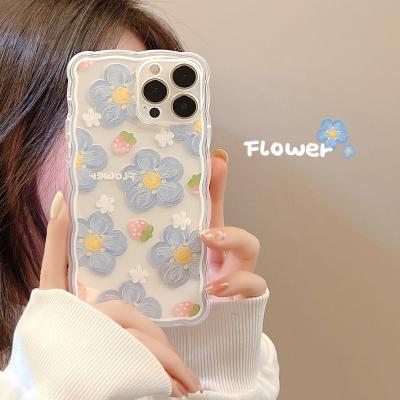 China For iPhone SE3 Strawberry Flowers Cartoon Wavy Edge Cell Phone Case For Iphone X12 13 pro Max for sale