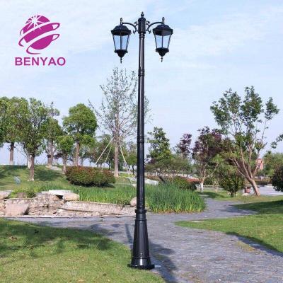 China Fence 3 led solar concrete garden light antique light gutter lamp post good quality for sale