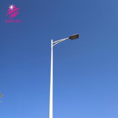 China Outdoor Street Road Light Poles Cast Iron Lamp Post for sale