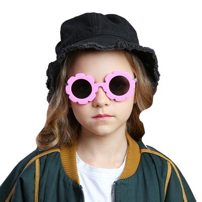 China Fashion Sunglasses 2021 Sun Flower Shape Fashion Little Girl Sun Glasses Kids Outdoor Sunglasses for sale