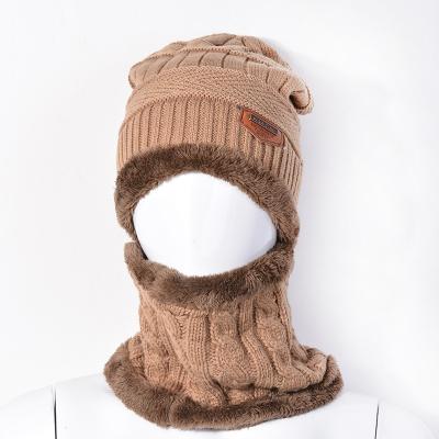 China COMMON Wholesale Outdoor Winter Warm Neck Hat Fur Knitted Hats For Men for sale