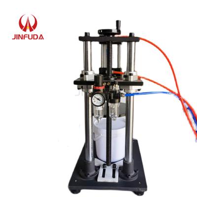 China Hotels 1L-5L Small Plastic Barrel Pneumatic Capping Machine for sale