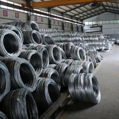 China Umwickeln 12 Messgerät galvanisierter Drahtring 500kg heißen eingetauchten galvanisierten Stahleisen-Draht zu verkaufen