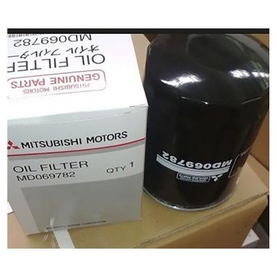 China Filter Paper Auto Parts Engine Oil Filters MD069782 MD184086 VSY3-14-302 For MITSUBISHI for sale