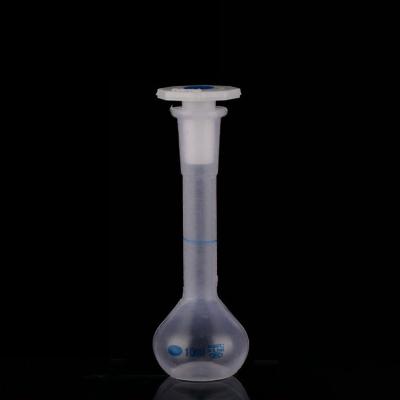 China 250ml 500ml 1000ml Laboratory Long Neck Plastic Volumetric Measuring Flask for sale