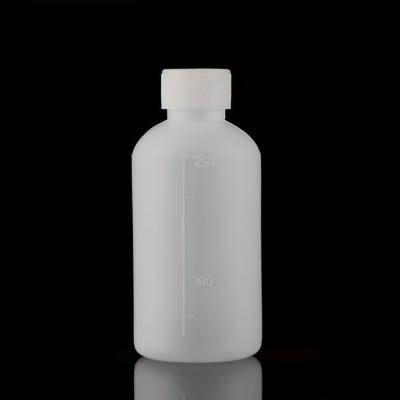 China 500ml 1000ml 2000ml Laboratory Liquid Wholesale Plastic Reagent Bottle for sale