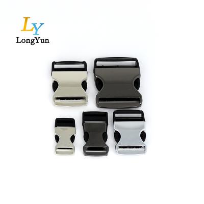 China Backpack.dog 32mm high quality metal and plastic strap bag clip side quick release buckle for bags for sale