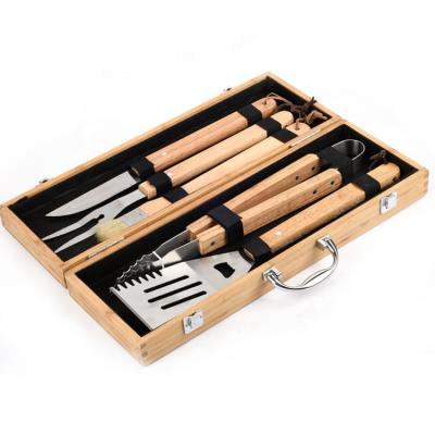 China Amazon Wholesale Easily Cleaned Wooden Handle BBQ Tool Kit With Box for sale