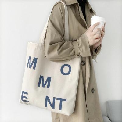 China Who respects the environment; Recyclable; Wholesale Quality Reusable Blank Tote Bag Large Capacity Cotton Tote Bag Printing Letter Tote Canvas Bag for sale