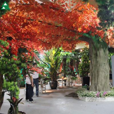 China Eco-friendly Landscaping High Quality Lifelike Artificial Japanese Maple Tree For Festival Decoration for sale