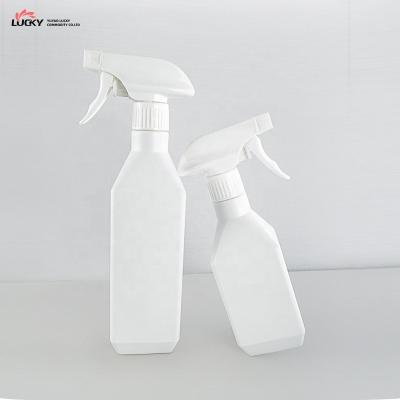 China High quality household products HDPE square pumptrigg mist detergent bottle plasticspray 32 oz spray bottle for sale