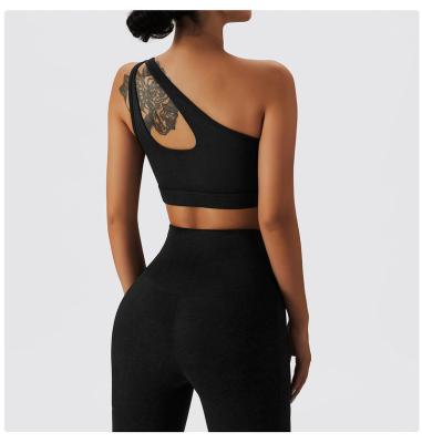 China Wholesale New Style Wholesale Women Logo Women's New Style Breathable Compression Shoulder Sports Customized Support Single Light Bra One for sale