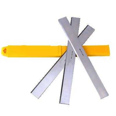 China Woodworking Industry 300*30*3mm HSS W4 Machine With Straight Edge Carpenter Blade Tungsten Planer Planer Steel WOOD Flat Blade for sale