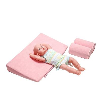 China Breathable Baby Sleeping Pillow Sizing Adjustable Anti-Roll Wedge for sale